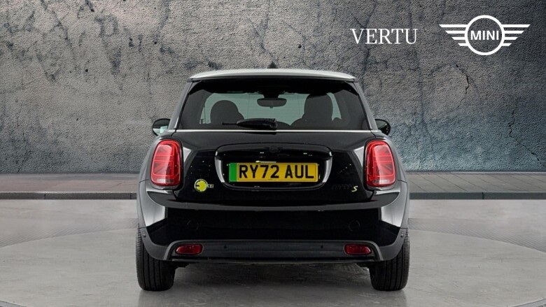 MINI Hatchback 135kW Cooper S Level 2 33kWh 3dr Auto Electric Hatchback